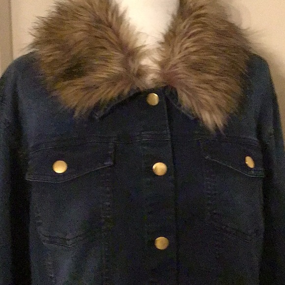 NWT IMAN WOMEN DENIM  BLUE WASH LONG SLEEVES JACKET SZ 2XL - Picture 3 of 11